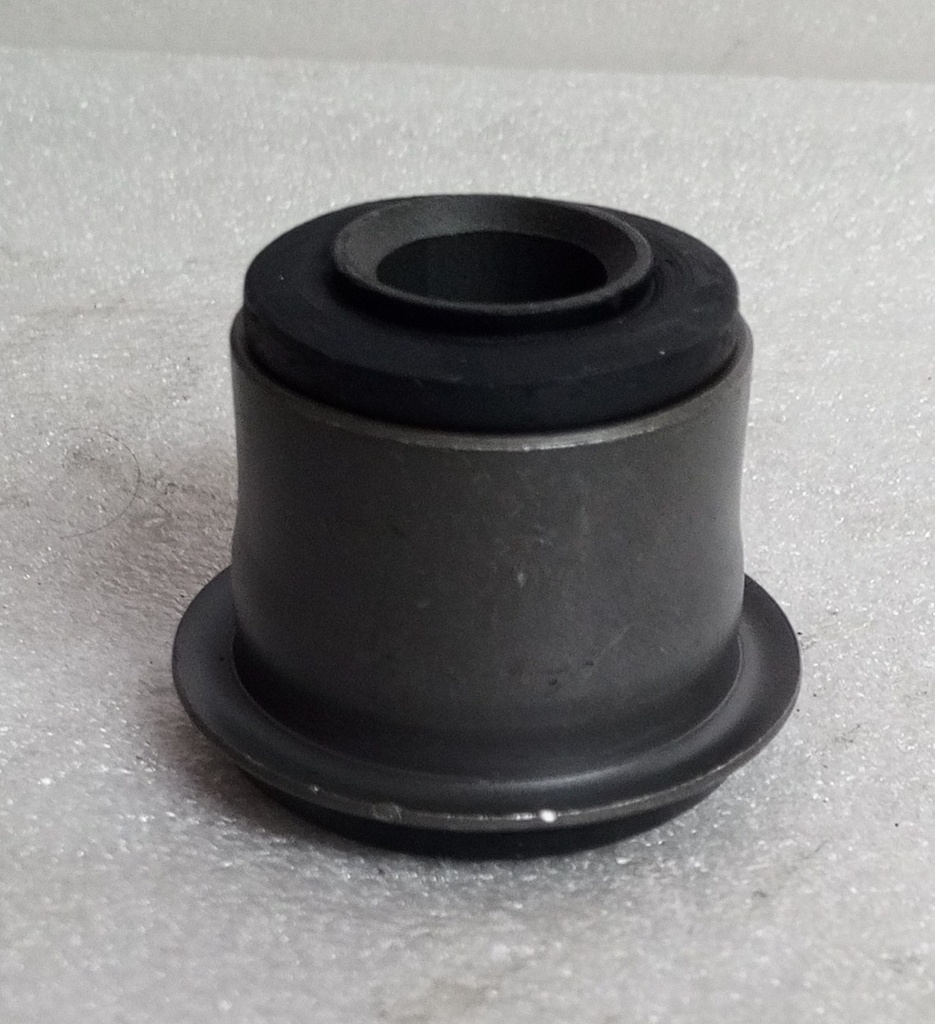 [48632-26010] - TRC - JAPON | BUJE TIJERA TOYOTA HILUX 22R 4X4 (SUPERIOR PEQUEÑO)