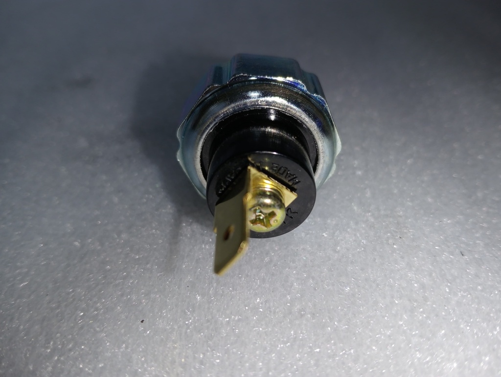 [1258A002] - DREIK | PERA ACEITE MONTERO V6-3000 (CONECTOR)