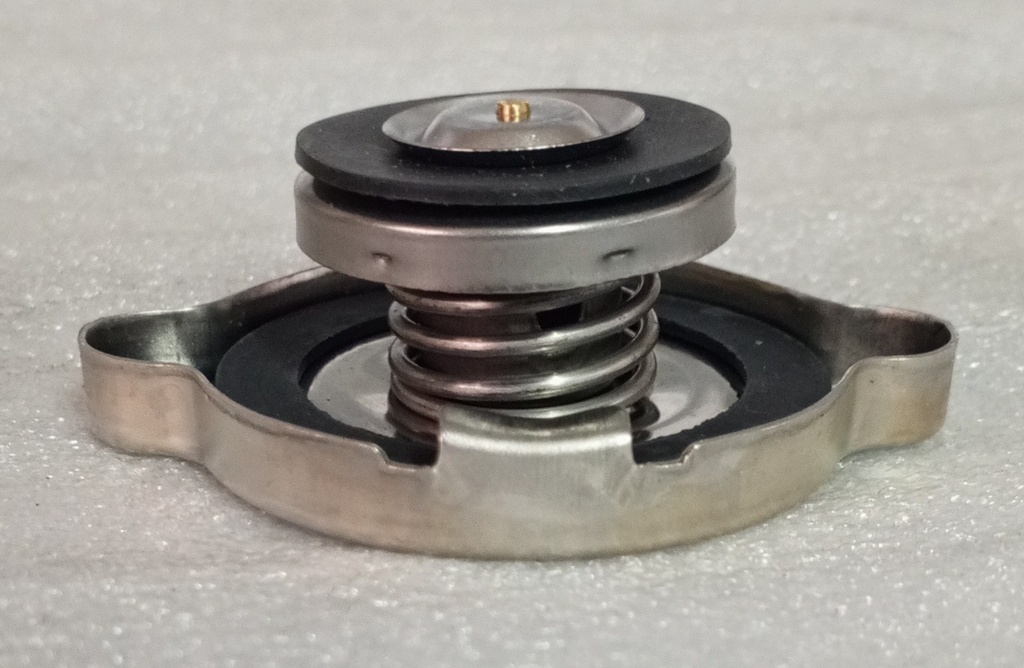 [CER-219] - TAPA RADIADOR  9 LBS (GRANDE)
