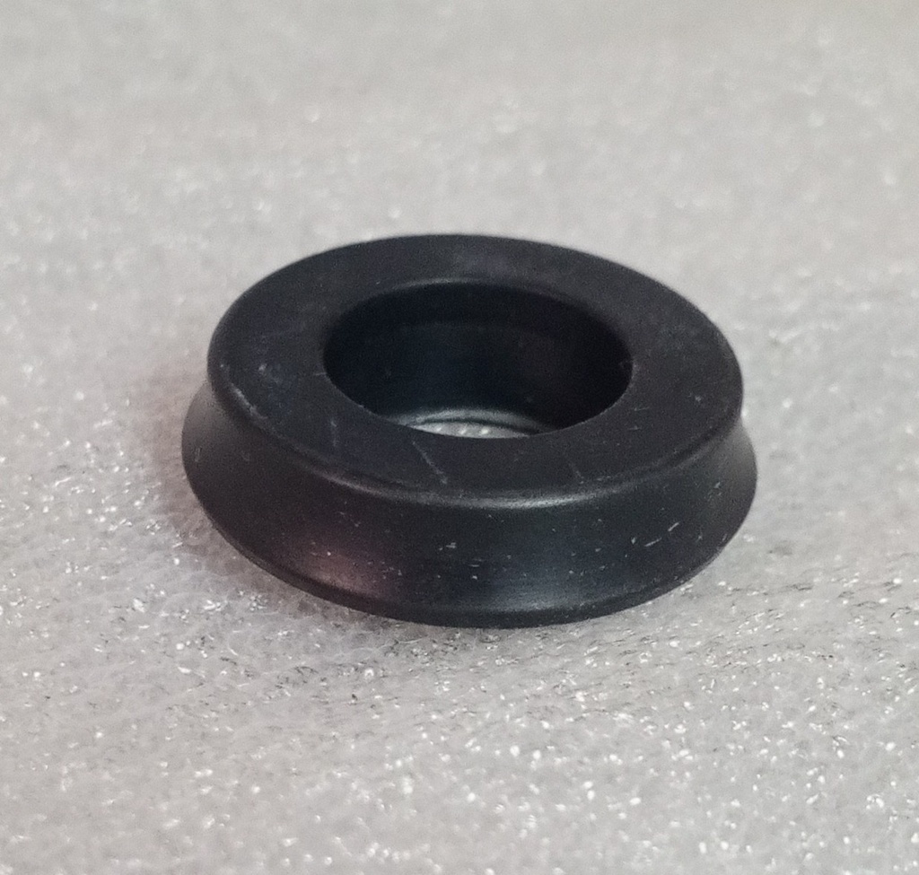 [MB060573] - MITSUBISHI | CHUPA CILINDRO FRENOS CANTER95 