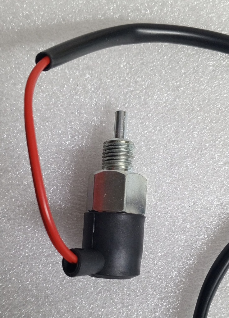 [MD730709] - SANKEI - JAPON | SWITCH INDICADOR REVERSA MONTERO STD / L200/93 