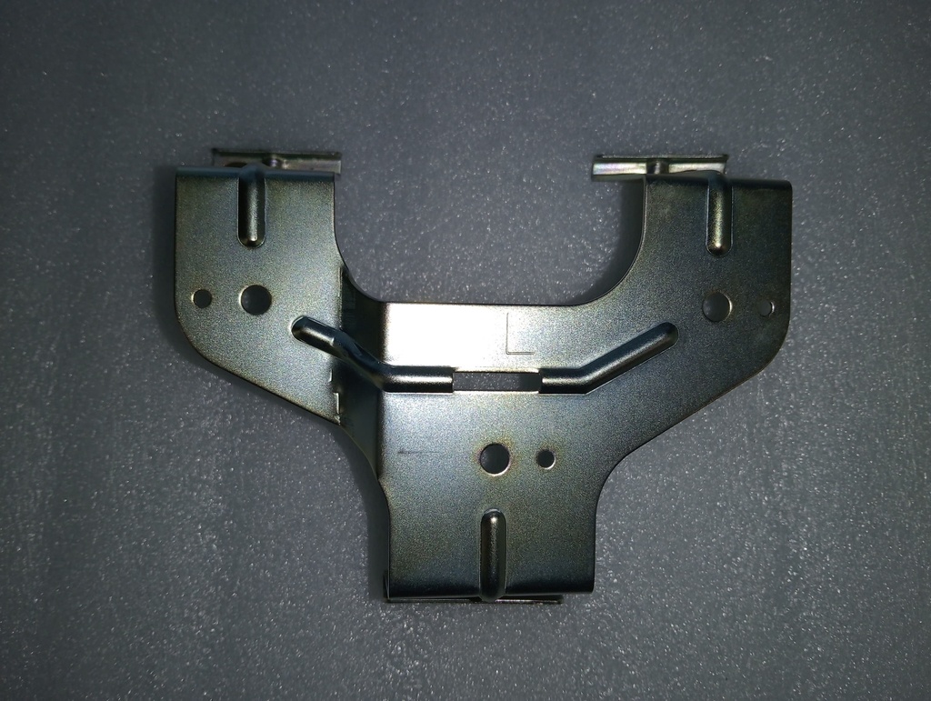 [MR416757] - MITSUBISHI | SOPORTE REFLECTIVO BOMPER TRAS (LH)