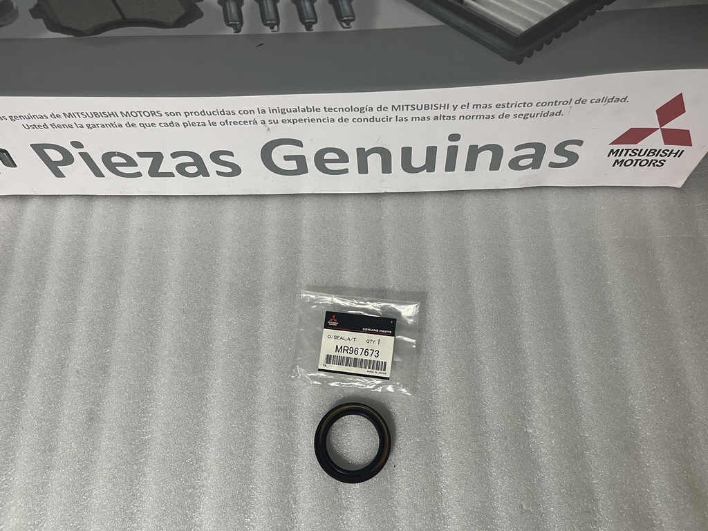 [MR967673] - MITSUBISHI | RETENEDOR ACEITE CAJA AUTOM