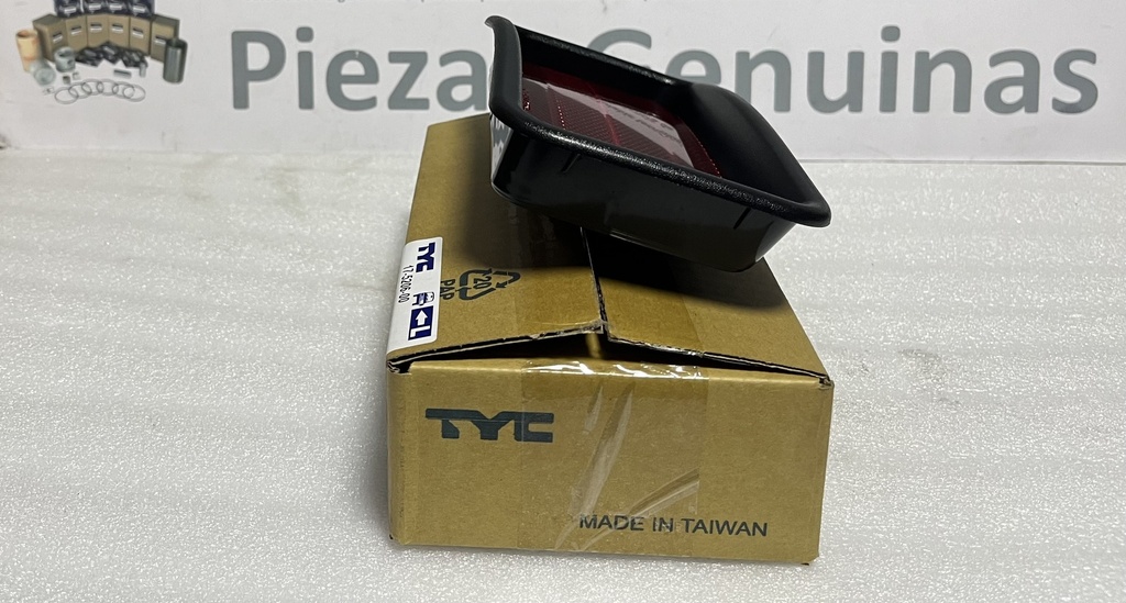 [MR439715] - TYC-TAIWAN | REFLECTOR LAMPARA TRAS. IZQ  