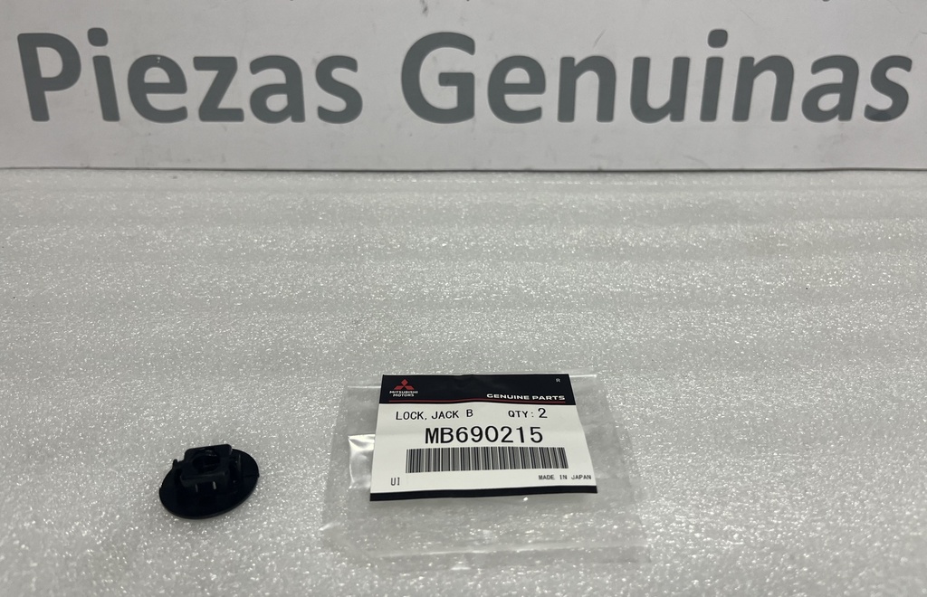 [MB690215] - MITSUBISHI | CUBIERTA CAJA GATO MONT/95