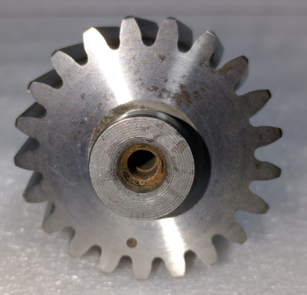 [MD022558] - MITSUBISHI | PINON BOMBA ACEITE MOTOR