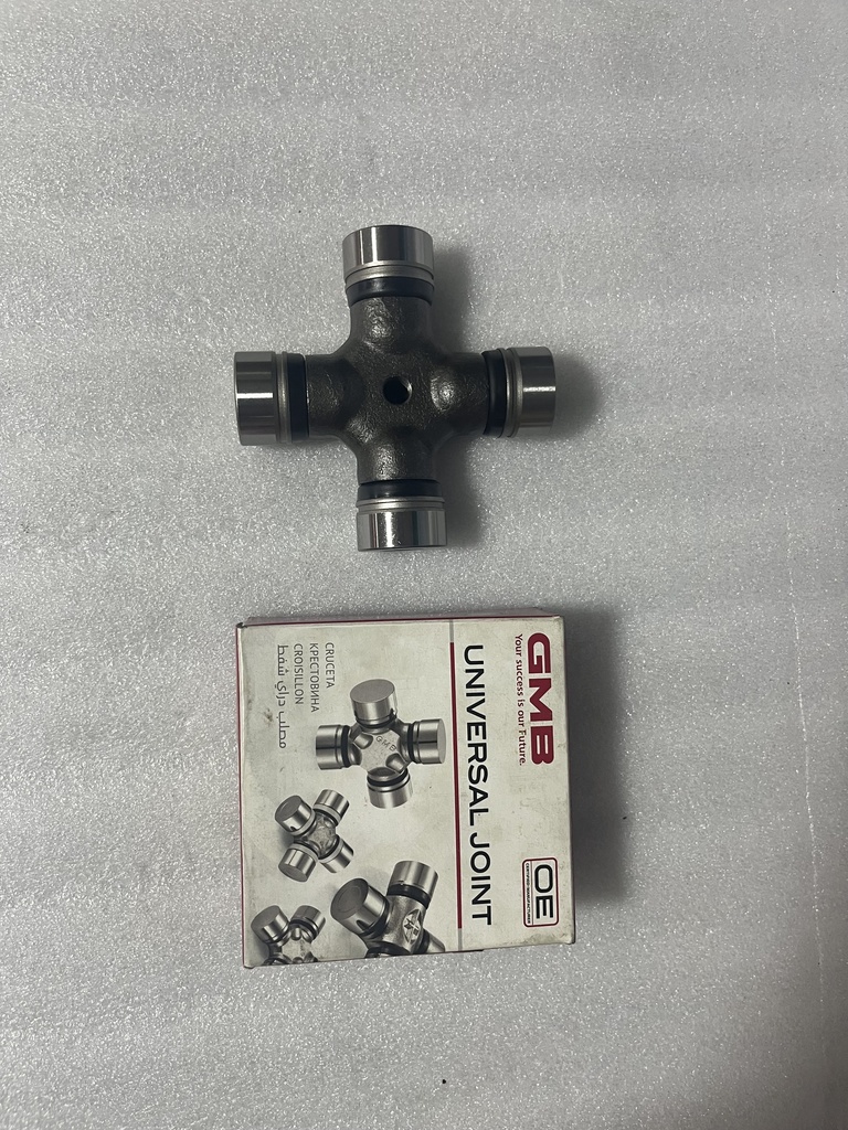 [MR165561] - GMB-JAPON | CRUCETA CARDAN SPORTERO / MONTERO V25 (pinar por fuera)