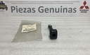 [MB789851] -  | GUIA APOYACABEZA SILLA TRASERA MONTERO V43W - GRIS
