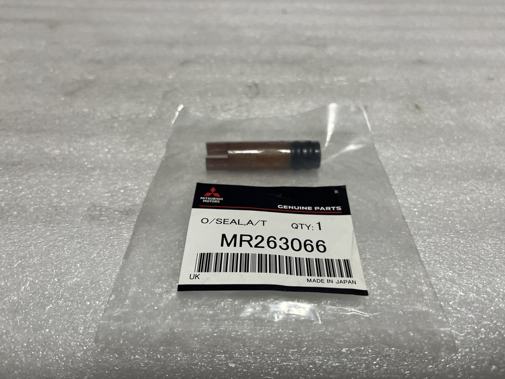 MR263066 -80 RETEN ACEITE FRENO CAJA AUTOMATICA (TABACO)