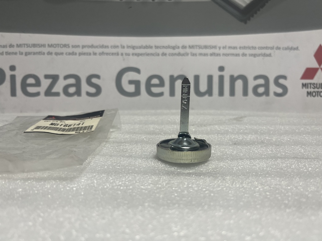 [MB166141] - MITSUBISHI | TAPA DEPOSITO DIRECCION HIDRAULICA 