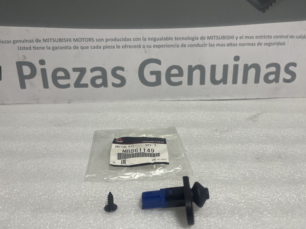 [MB861149] - MITSUBISHI | INTERRUPTOR LAMPARA PUERTA 