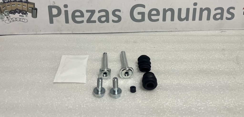 KIT PASADORES MORDAZA DELANTERA LANCER 2006/