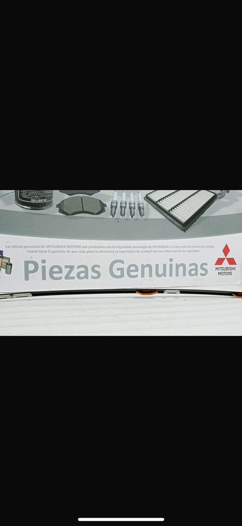 [MR485697] MITSUBISHI - MOLDURA SUP NEGRA P/MICO V25/4