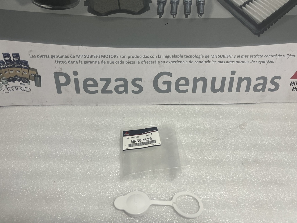 [MR597536] MITSUBISHI - TAPA DEPOSITO AUX REFRIGERANTE OUTLANDER