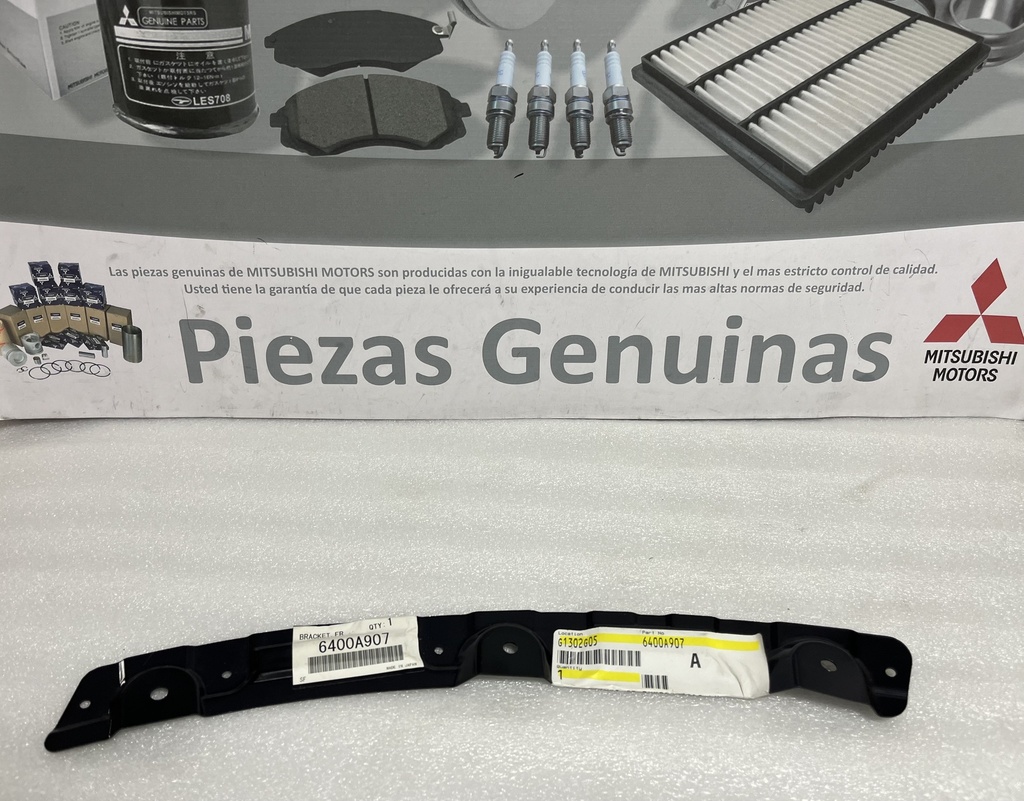 [6400A907] MITSUBISHI - SOPORTE IZQ.BOMPER DELANTERO