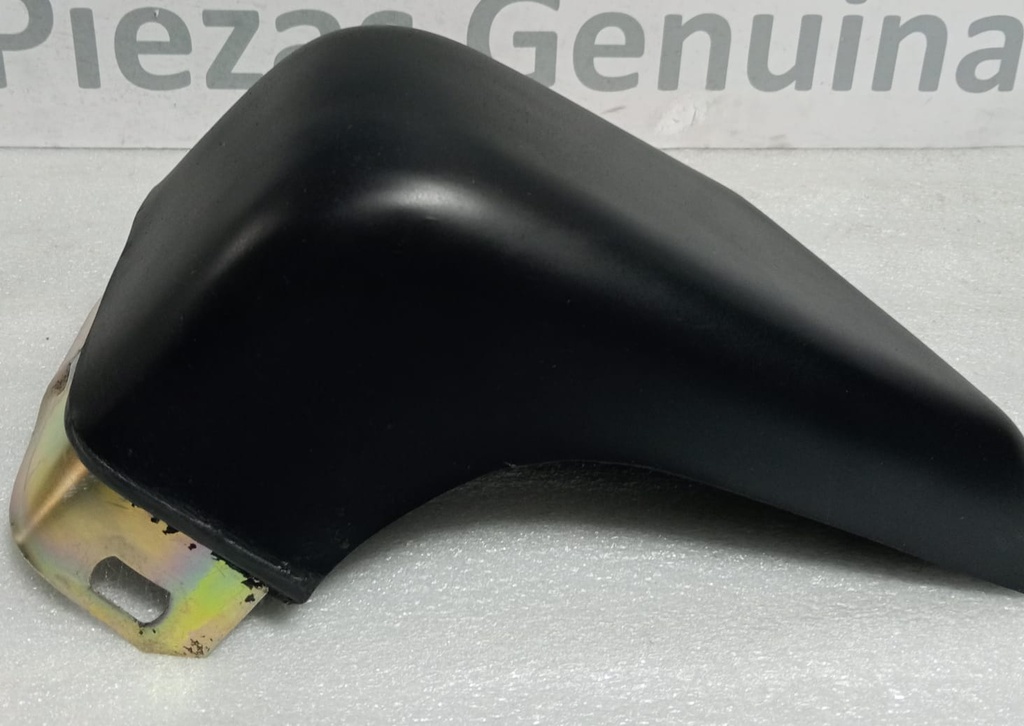 [MB369582] | PUNTERA BOMPER DELANTERO MONTERO STD - DERECHA 82/96