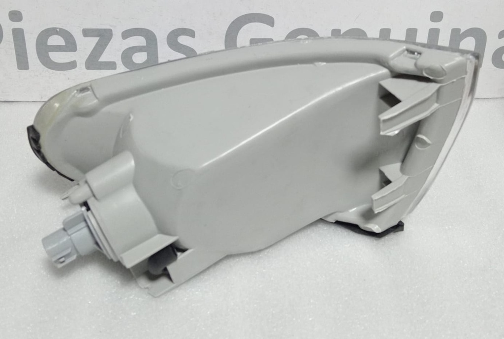 [MB821044] - DIRECCIONAL DELANTERA DERECHA MITSUBISHI LANCER / 93