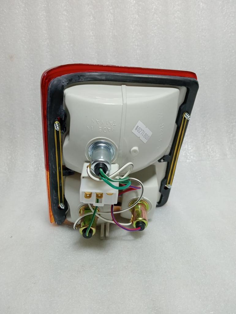 [MB283721] - STOP TRASERO IZQ.MITSUBISHI MONTERO STD / 86 