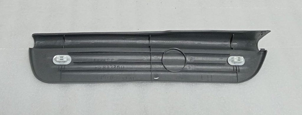 [MR748404] - MITSUBISHI | (F8) PLATO ESTR.TRA.IZQ.LAN/96 