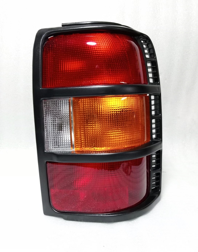 [MB831086] - STOP DERECHO MITSUBISHI MONTERO 92 /2008 (MARCO NEGRO)