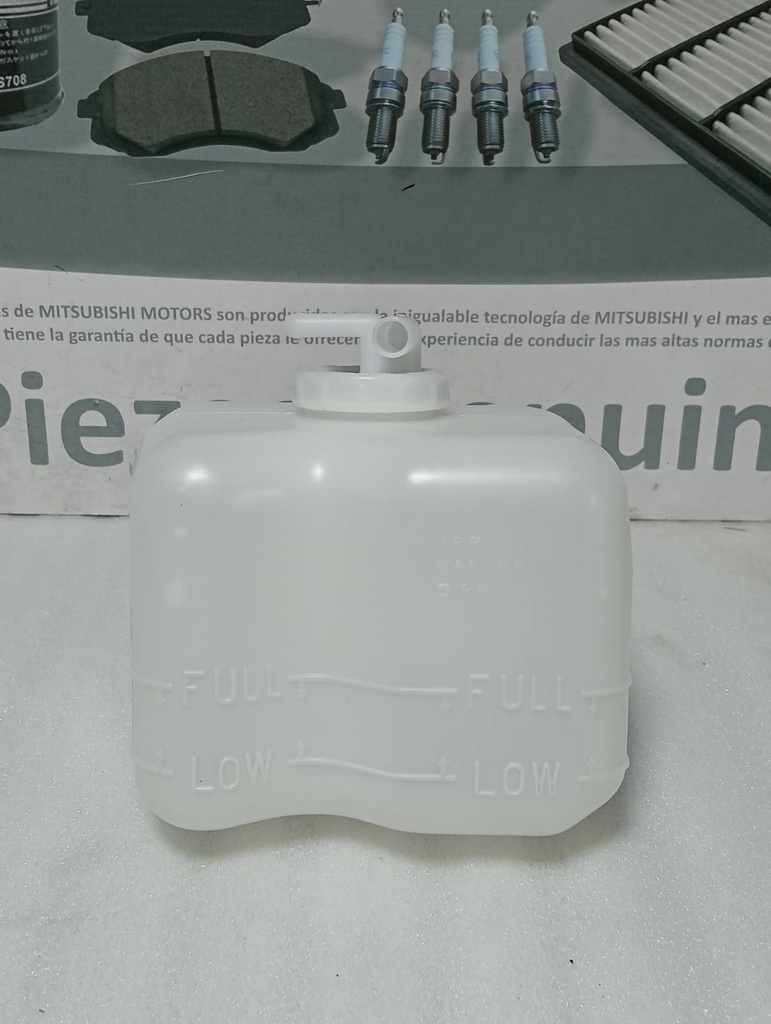 [MB605260] - MITSUBISHI | RECIPIENTE PLASTICO AGUA MONTERO