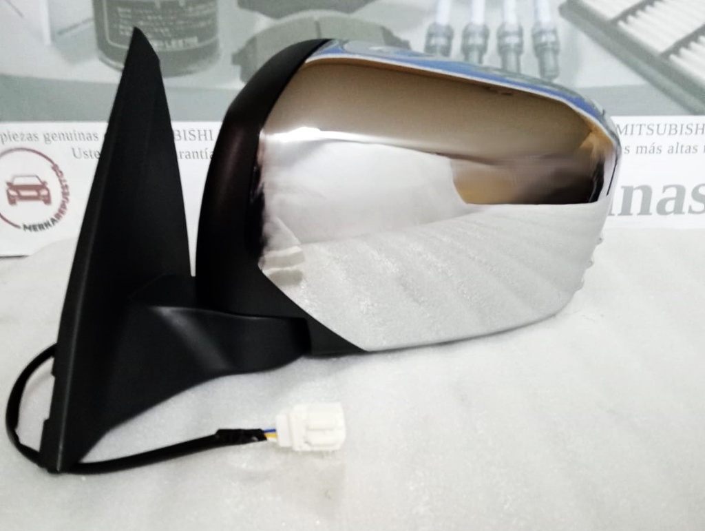 [MN167427] - ESPEJO RETROVISOR IZQUIERDO MITSUBISHI SPORTERO 2008-15 (TAPA CROMADA)