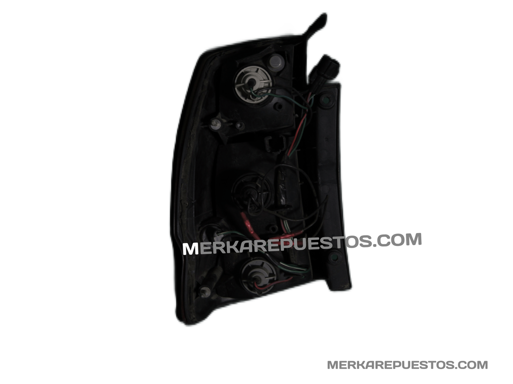STOP TRASERO DERECHO MITSUBISHI NATIVA 1998/2000 K96 (REMANOFACTURADO) / MARCA:MITSUBISHI