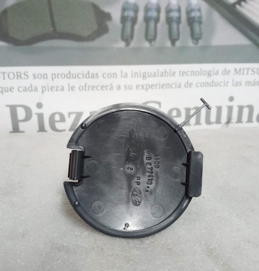 [MB777306] - MITSUBISHI | TAPA TANQUE LAVAVIDRIOS TRASERO (REDONDA)