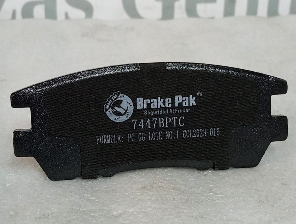 [MR389571] - BRAKE PAK | PASTILLAS FRENOS TRAS. MONTERO V6-3000 V43W ( TITANIO)