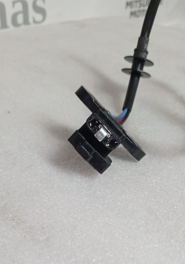 [MD320622] - BECK ARNLEY-TAIWAN | SENSOR POSICION EJE LEVAS NATIVA 98- / MONTERO 3.5  98-