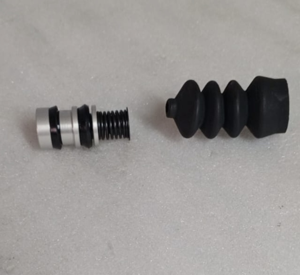 [ME615132] -  REPARACION CILINDRO AUX CLUTCH CANTER  7/8 CHUPA DOBLE