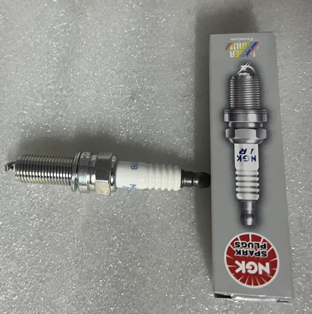 [1822A067] [ILKR7B]- NGK-JAPON | BUJIA DE ENCENDIDO DE MOTOR OUTLANDER/MONTERO SPORT