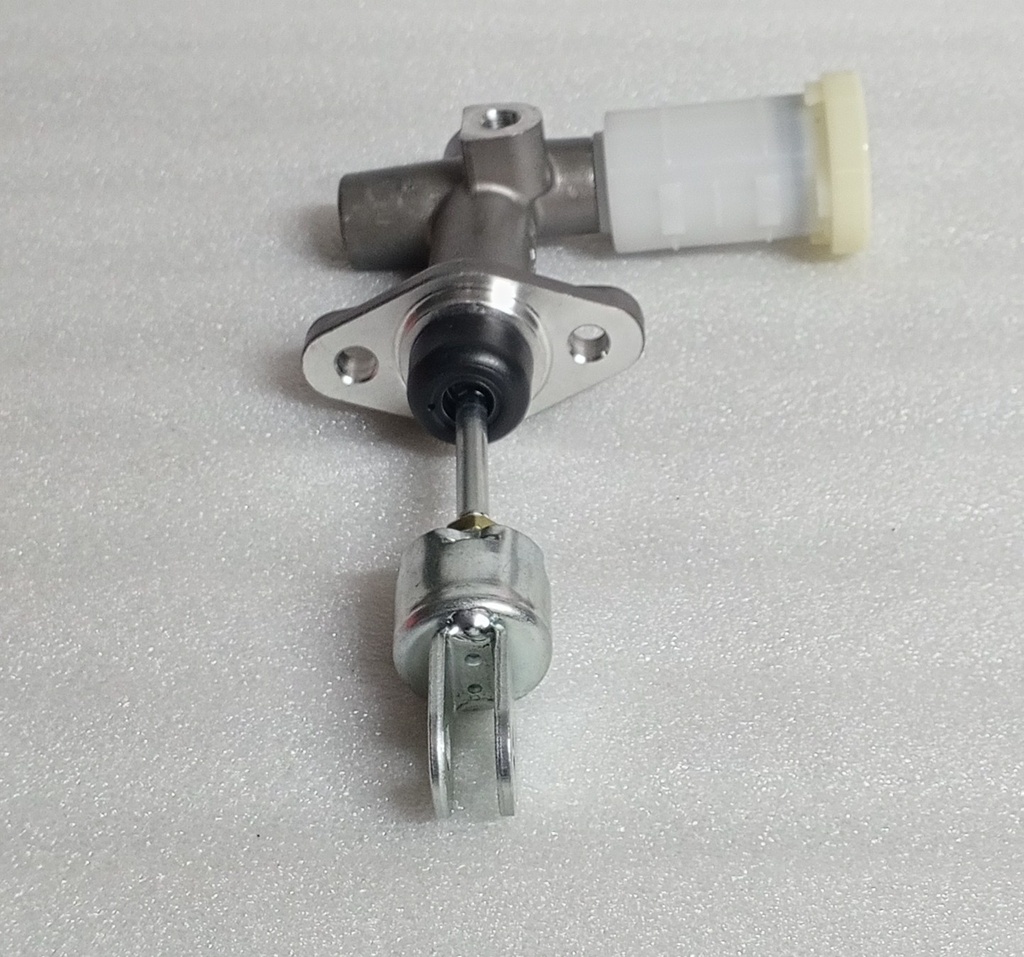 [MR374330] - FIC - JAPON | BOMBA CLUTCH MITSUBISHI L-200   2003-