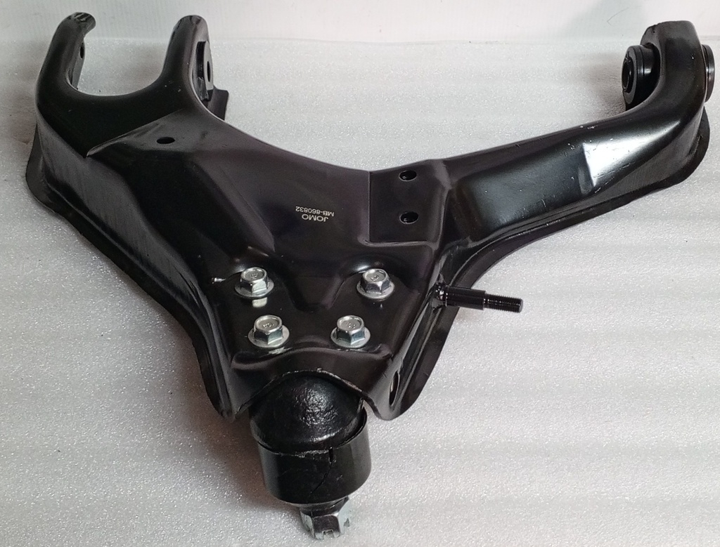 [MB860832] - JOMO-TAIWAN | TIJERA INFERIOR SUSPENSION DELANTERA MITSUBISHI MONTERO DER