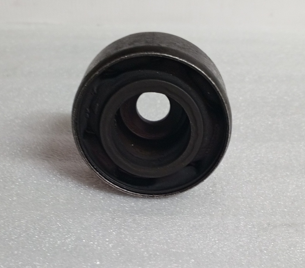 [MR554076] - MITSUBISHI | BUJE INF.SUSP.TRAS. NEW MONTER
