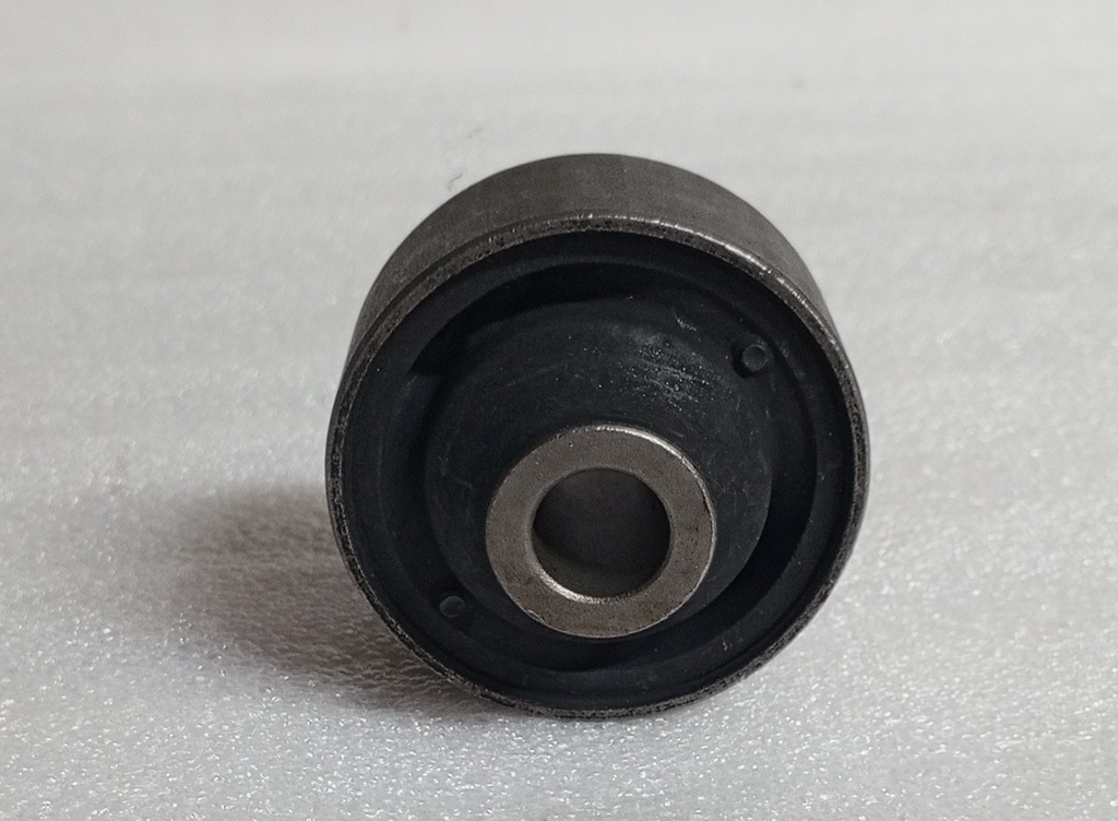 (MR403441) - OKAP - BUJE BRAZO INFERIOR SUSPENSION DELANTERA LANCER 