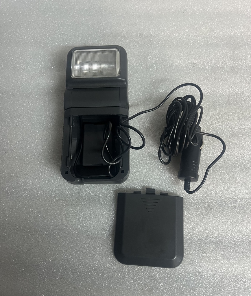 [MB777742] MITSUBISHI - LAMPARA AUXILIAR TRASERA MITSUBISHI MONTERO V43