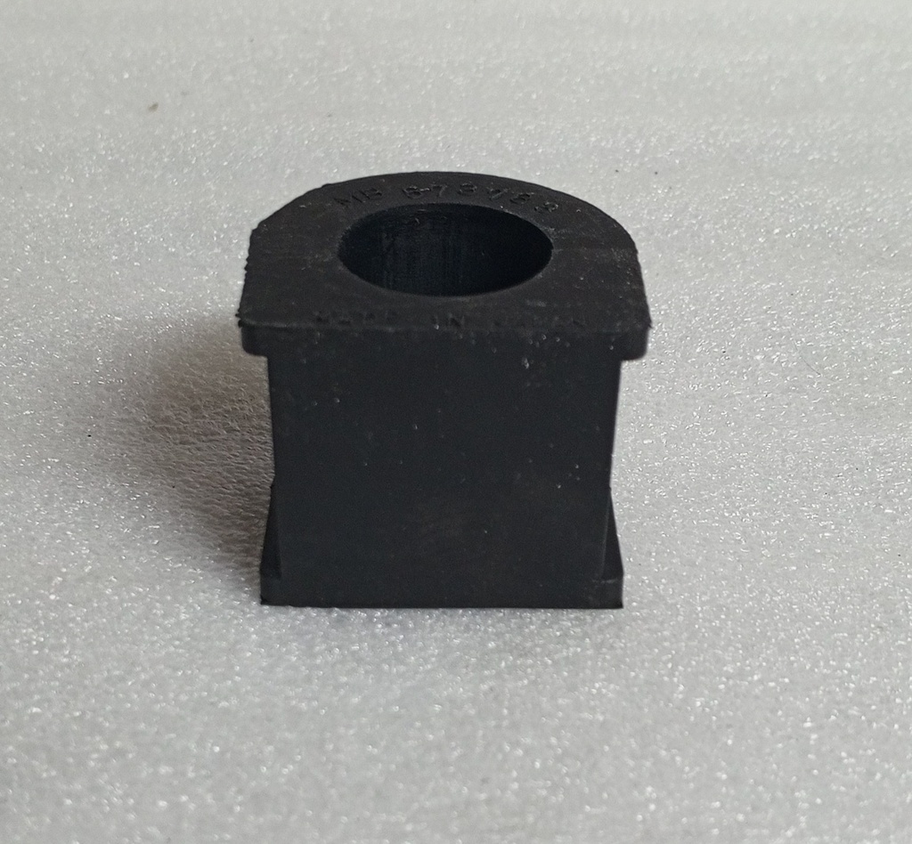 [MB573783] - TRC - JAPON | BUJE CENTRAL ESTABILIZADORA DELANTERA MONTERO V6-3000