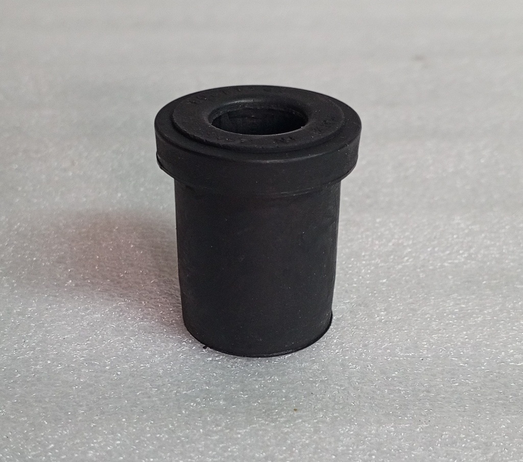 [MB111203] -  BUJE MUELLE TRASERO  MONTERO / L-300 / ADVANCER (PARTE DELANTERA)