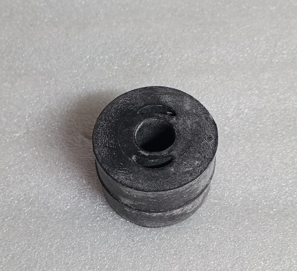 [MB275632] - MITSUBISHI | BUJE CARROCERIA TRASERO