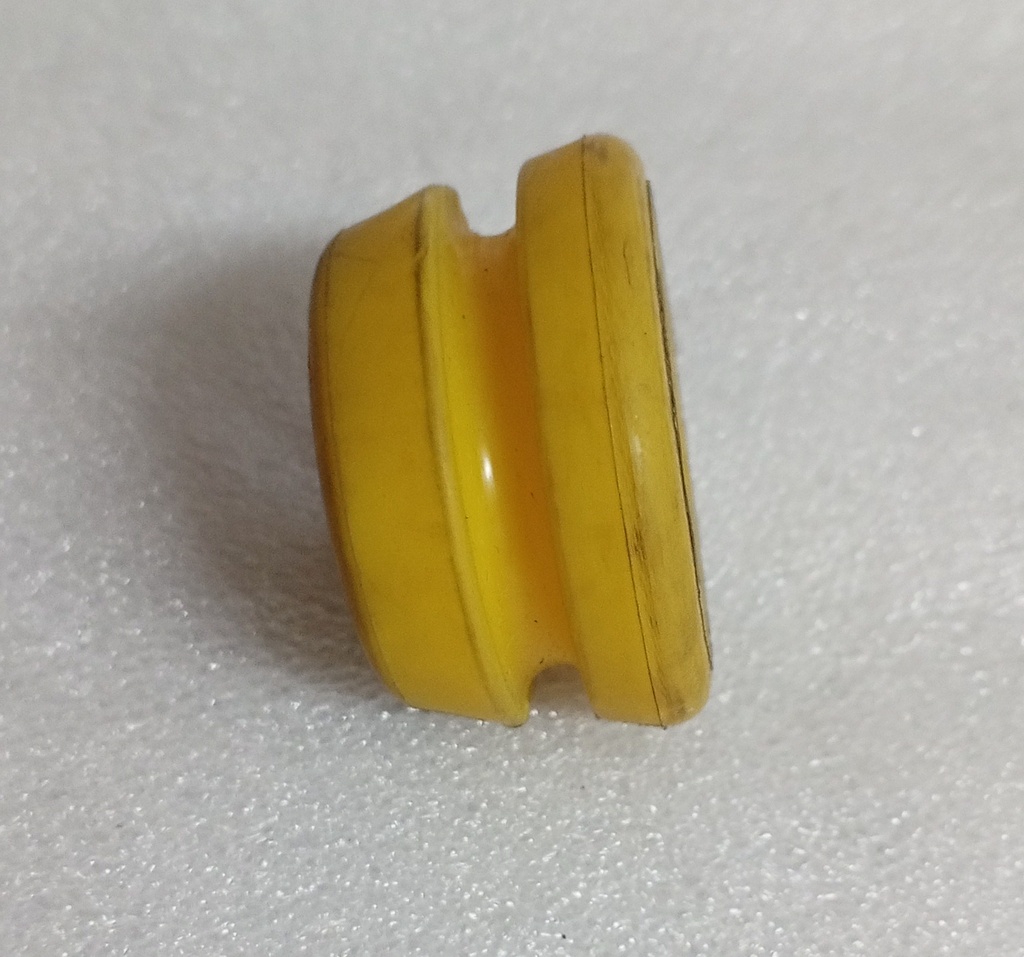 [BJ-9339] - NAVCAR | BUJE BARRA TENSORA TOYOTA HILUX 4X2 / 4X4 (AMARILLO)