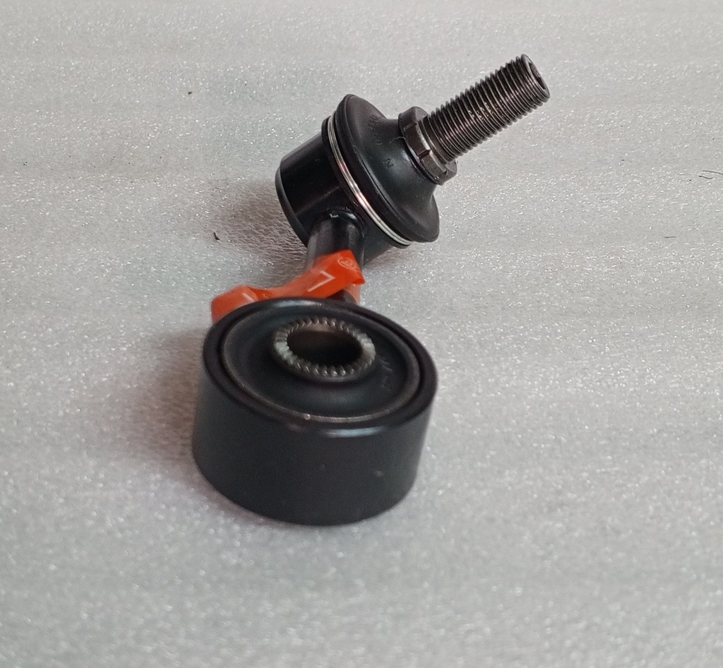 [SL-7720L-M] - 555 - JAPAN | TERMINAL IZQUIERDA BARRA ESTABILIZADORA MONTERO / SPORTERO KL3T