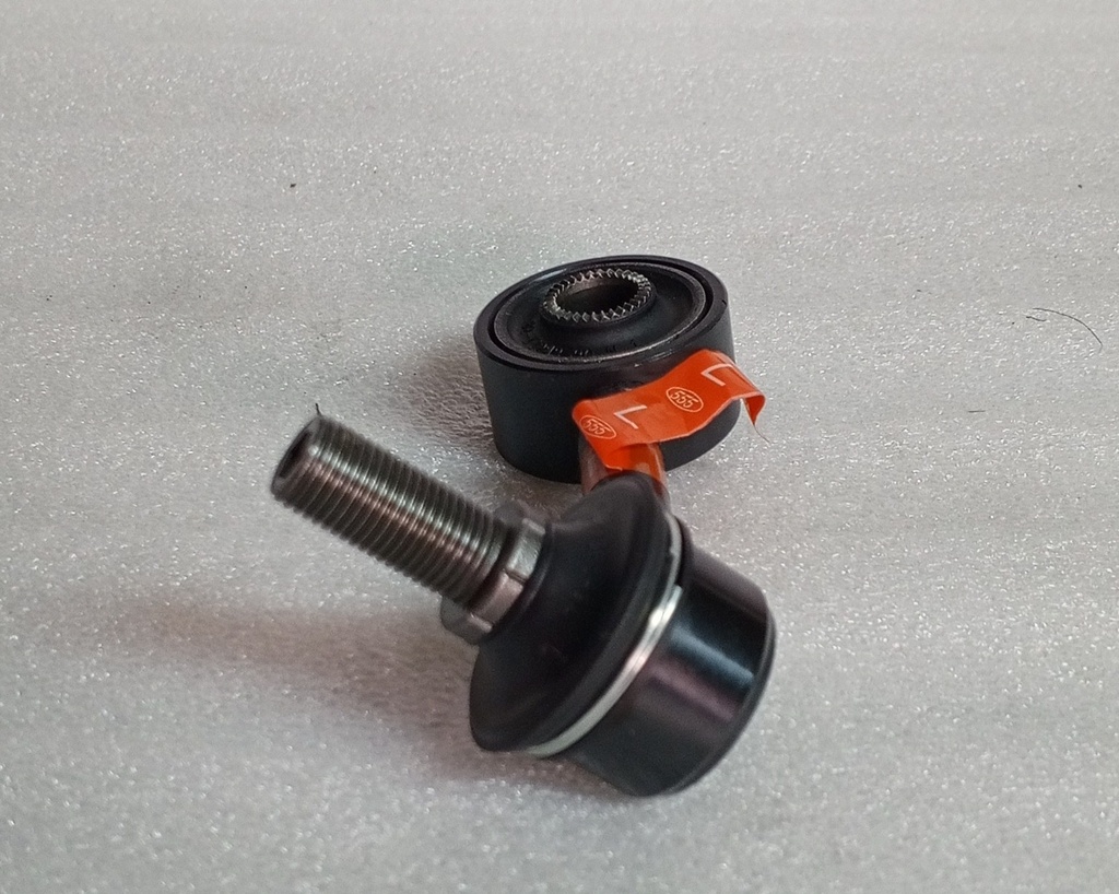 [SL-7720L-M] - 555 - JAPAN | TERMINAL IZQUIERDA BARRA ESTABILIZADORA MONTERO / SPORTERO KL3T