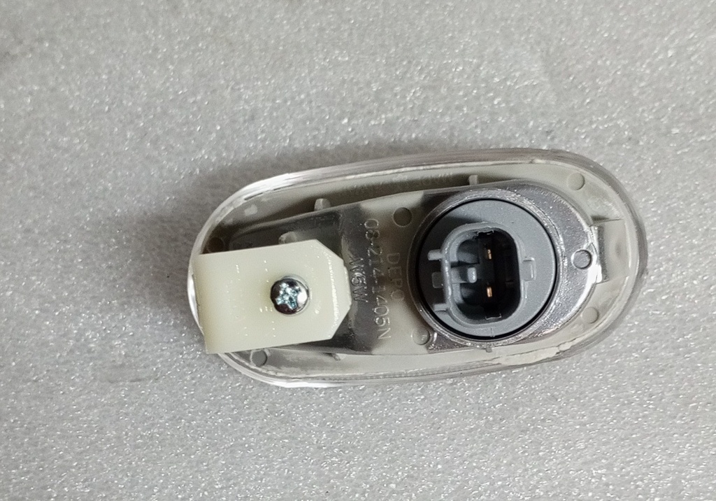 [214-1405P] - DEPO-TAIWAN | LAMPARA DIRECCIONAL LATERAL GUARDAFANGO MITSUBISHI LANCER (BLANCA - OVALADA)