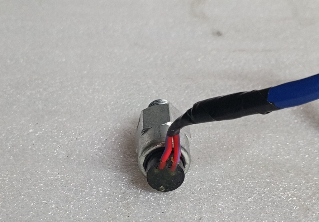 [MR176697] - MITSUBISHI | INTERRUPTOR EMBRAG.RUEDA LIBRE