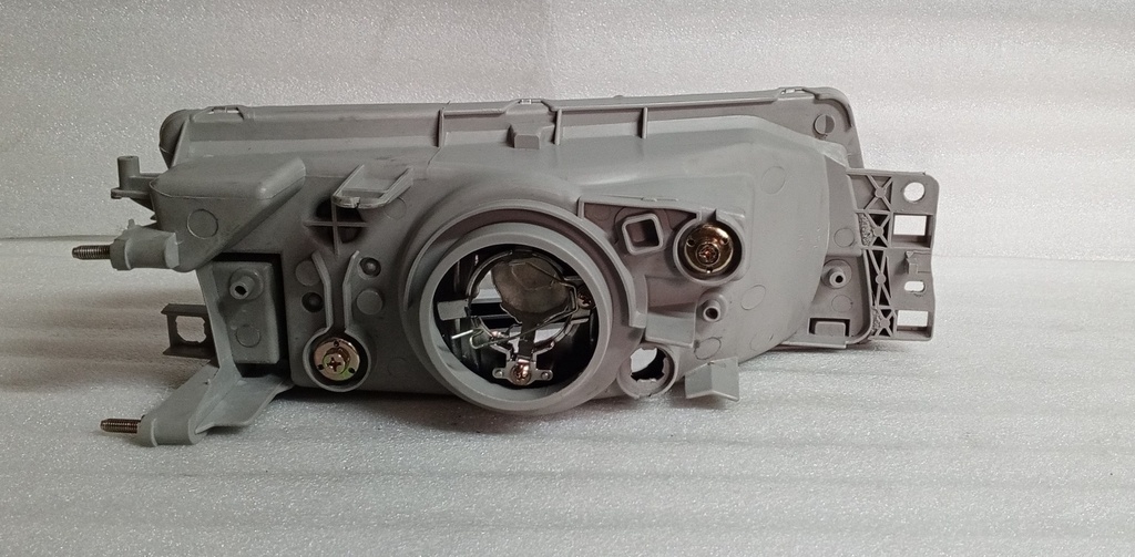 [MR414231] - DEPO-TAIWAN | FAROLA DELANTERA IZQUIERDA LANCER 97/2001 / CK1/ CK4A (CAPOT PLANO EN LA PUNTA)