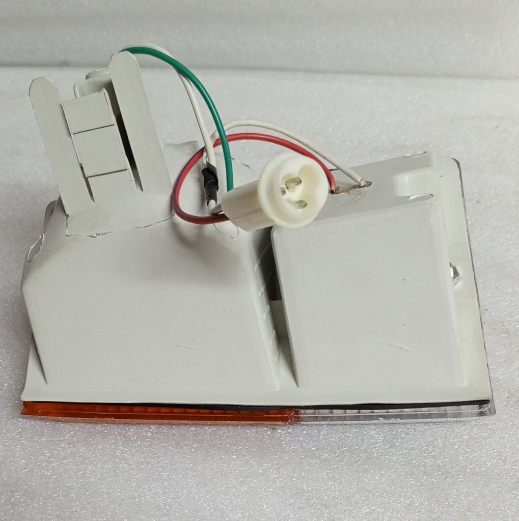 [MB283670] - TIPO ORIGINAL | DIRECCIONAL DELANTERA DERECHA MONTERO STD/91