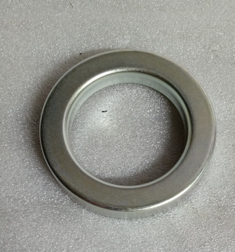 [MB160948] - MITSUBISHI | RETENEDOR  DEL EJE DELANTERO