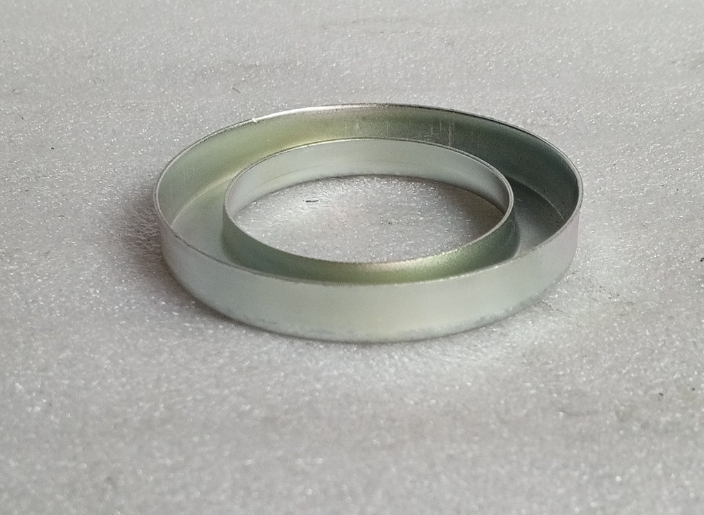 [MB160948] - MITSUBISHI | RETENEDOR  DEL EJE DELANTERO