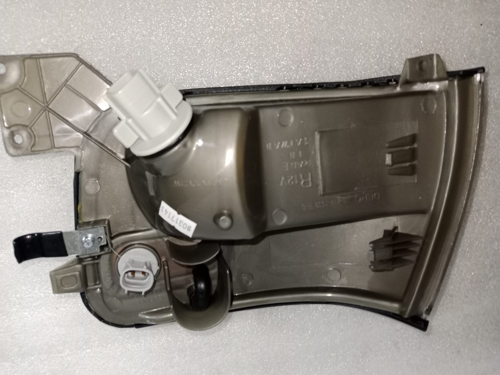 [214-1532L] - DEPO-TAIWAN | (F8)DIRECCIONAL DEANTERA.IZQUIERDA MITSUBISHI L-300 (SIN BOCEL)